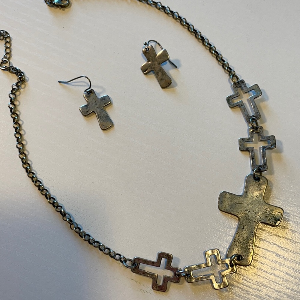 Cross necklace and earring set